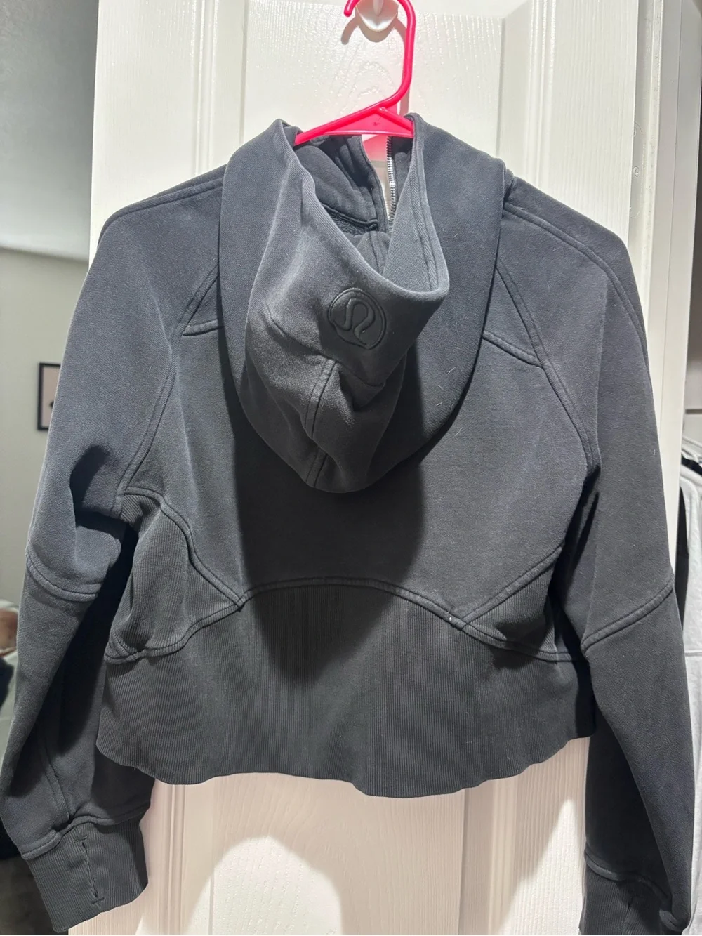 lululemon athletica classic black